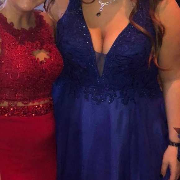 someone buy my prom dress - Picture 6 of 7